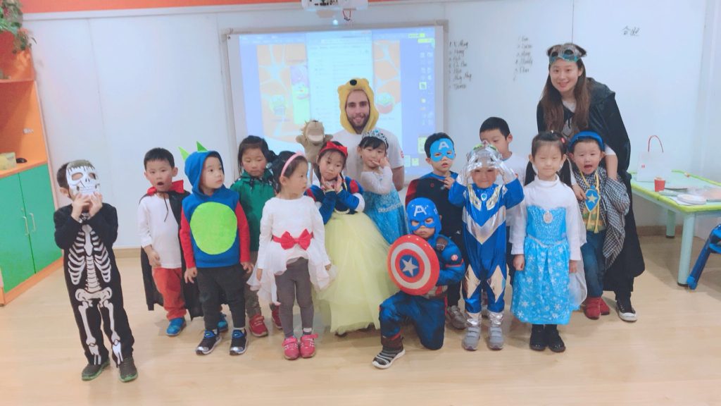 TEFL teacher Richard McDonald in class